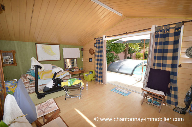 Propriété - 165 m² - 5 pièces