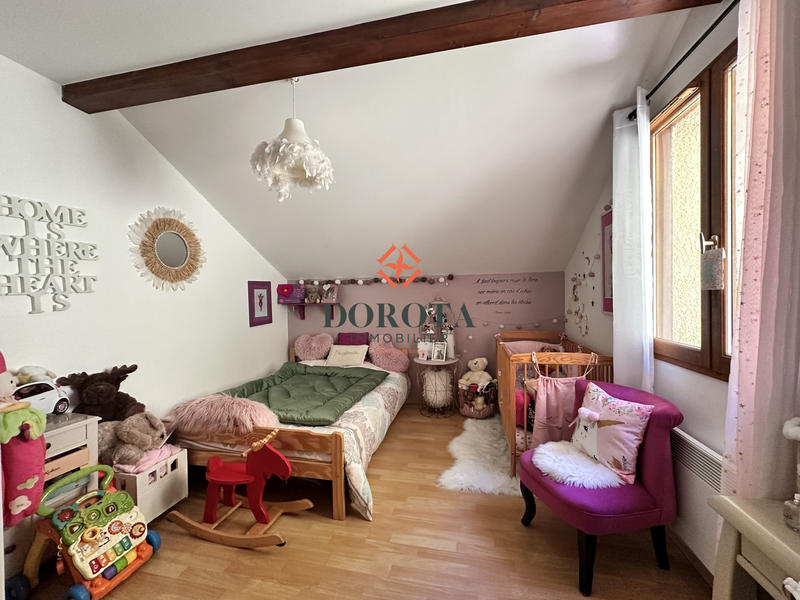 Maison traditionnelle - 117 m² - 5 pièces