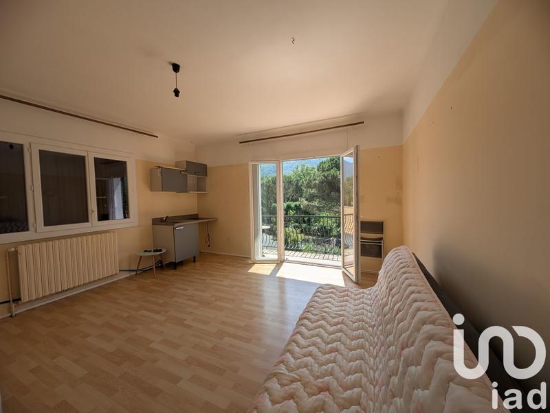 Maison - 350 m² - 10 pièces