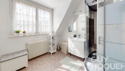 Maison - 85 m² - 6 pièces