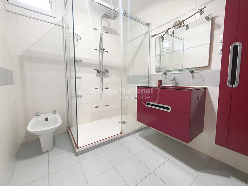 Appartement - 74 m² - 3 pièces