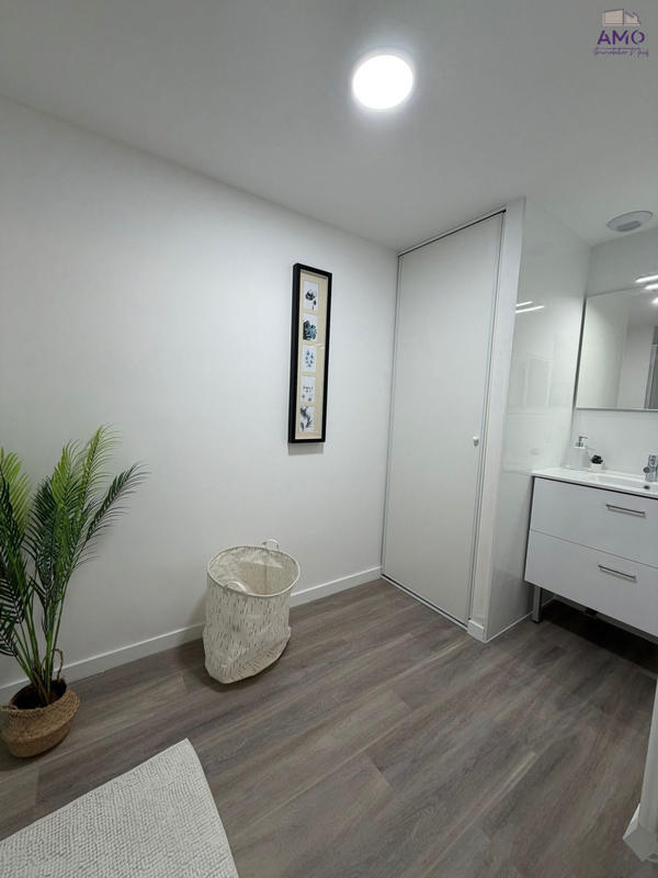 Appartement - 94 m² - 4 pièces