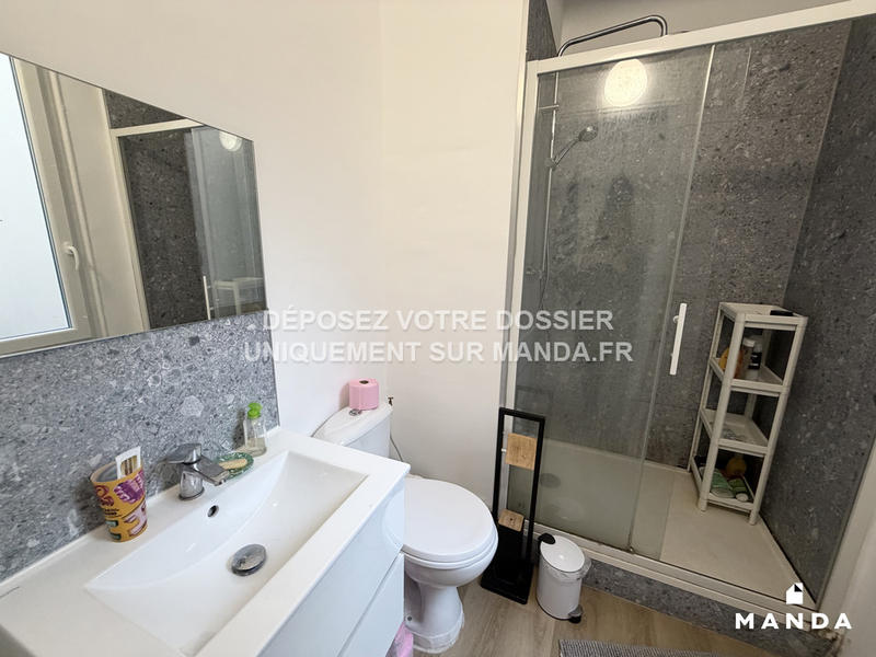 Chambre - 98 m² - 5 pièces