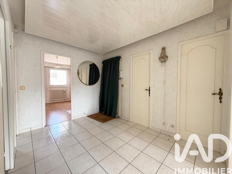 Appartement - 82 m² - 3 pièces