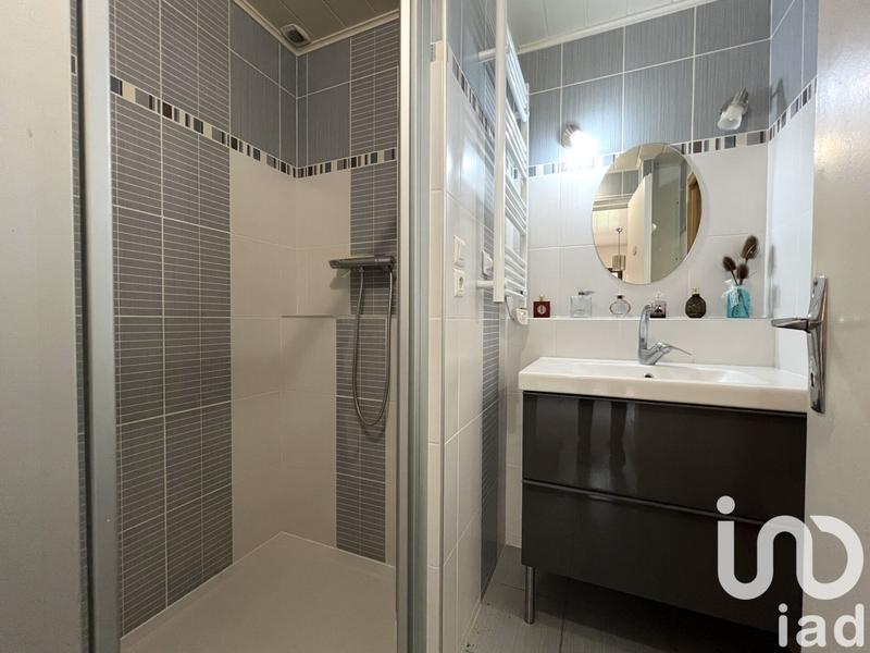 Maison - 200 m² - 7 pièces