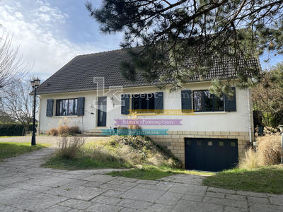 Pavillon - 211 m² - 9 pièces