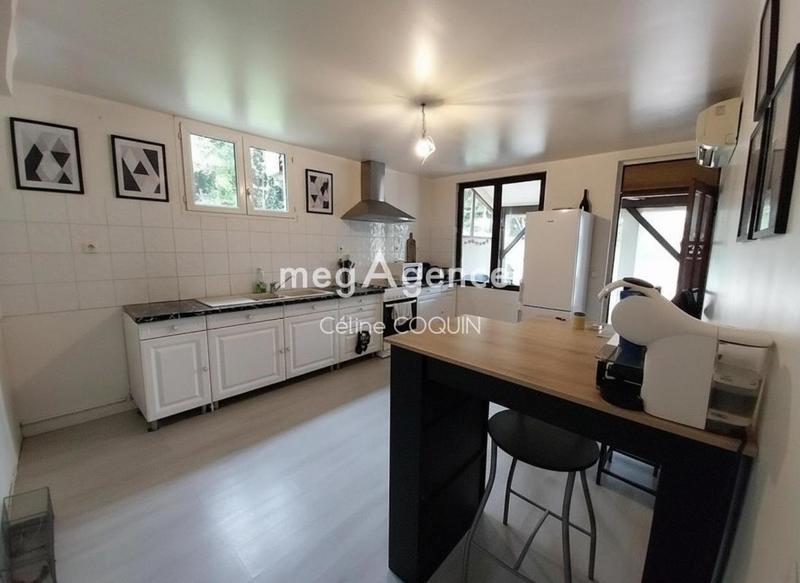 Maison de ville - 1 m² - 7 pièces