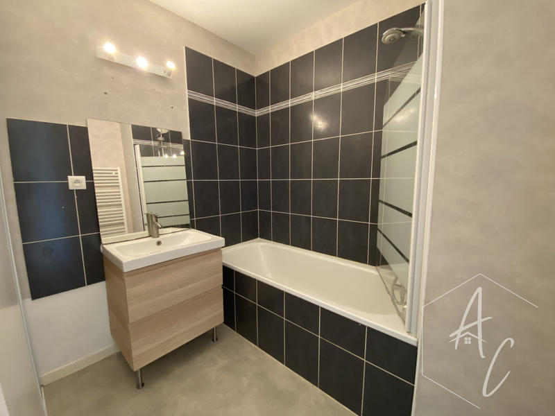 Appartement - 74 m² - 4 pièces