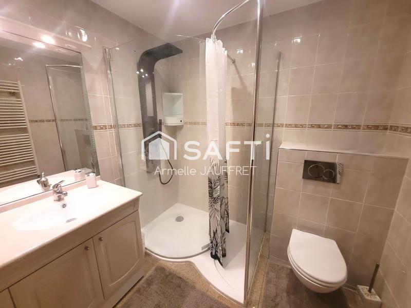 Maison - 158 m² - 6 pièces