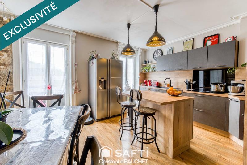 Maison de village - 150 m² - 6 pièces