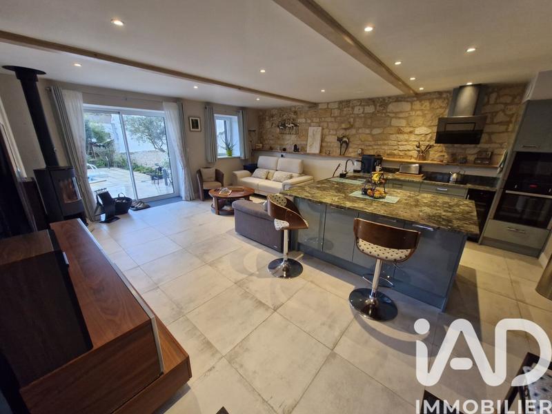 Maison - 275 m² - 11 pièces