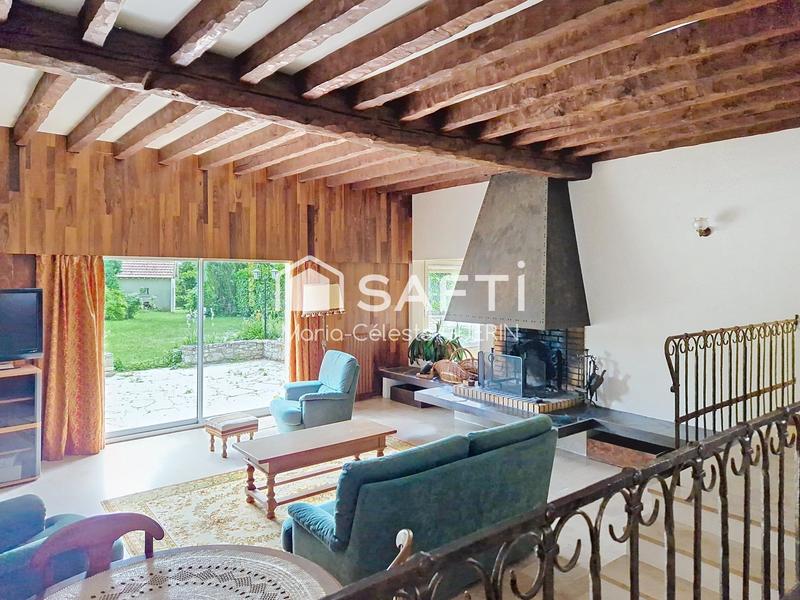 Maison - 248 m² - 7 pièces