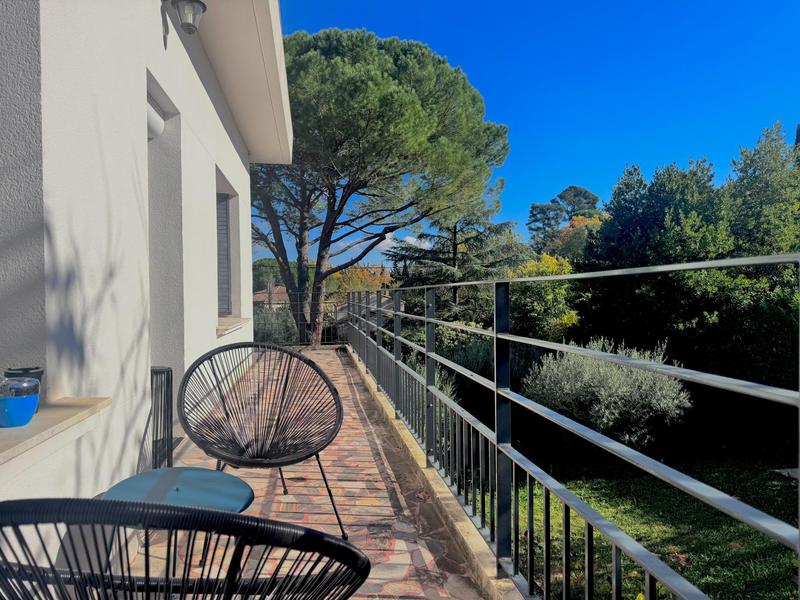 Maison - 185 m² - 6 pièces