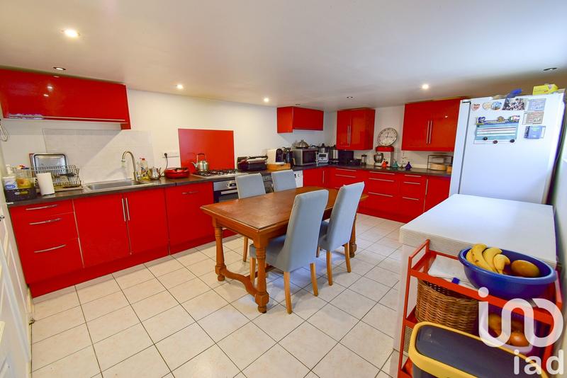 Maison - 100 m² - 5 pièces