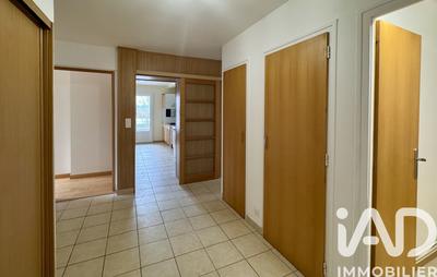 Appartement - 94 m² - 4 pièces