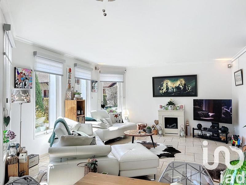 Maison - 195 m² - 6 pièces