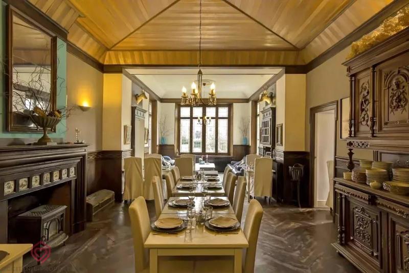 Château - 513 m² - 11 pièces