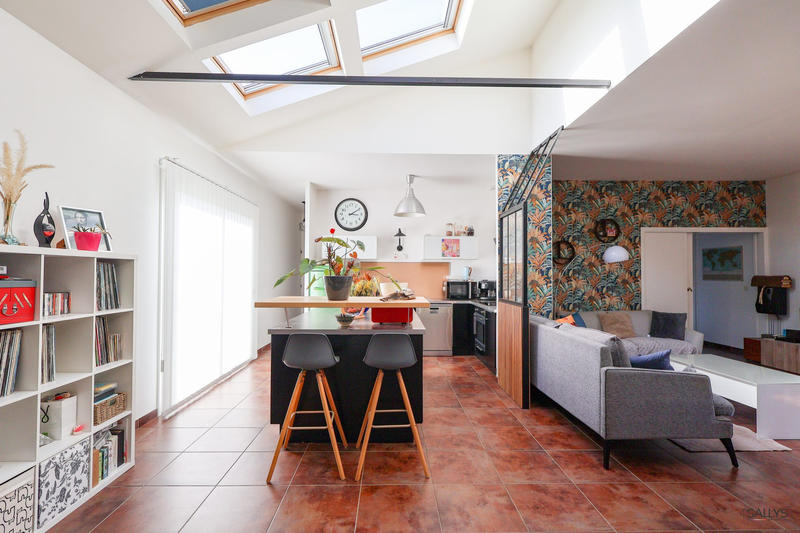 Maison - 105 m² - 4 pièces