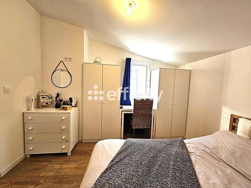 Villa - 187 m² - 7 pièces