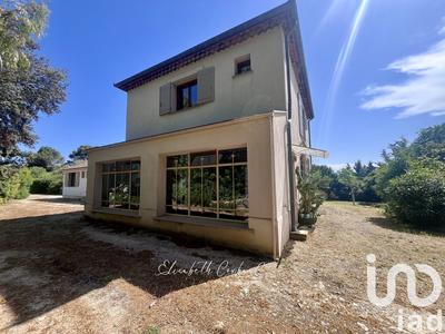 Maison - 238 m² - 6 pièces