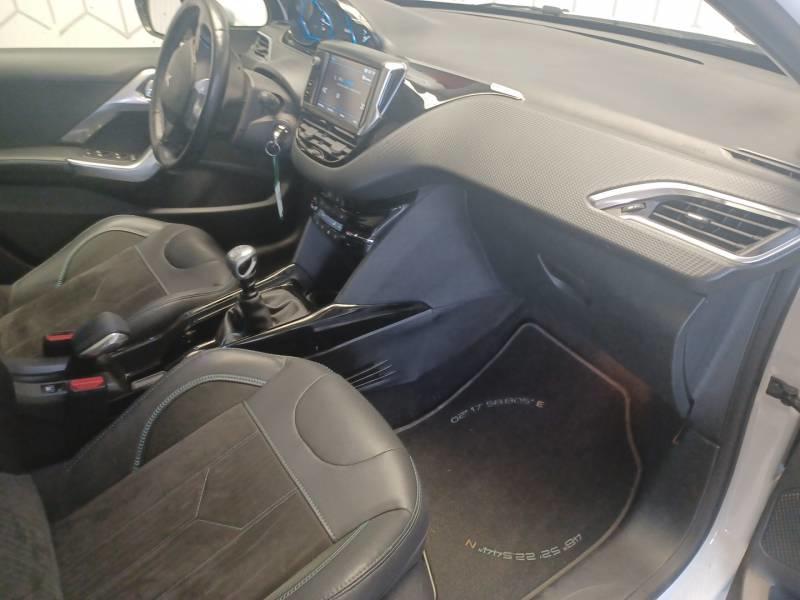 Peugeot 2008 PureTech 110ch s&amp;S Bvm6 Crossway