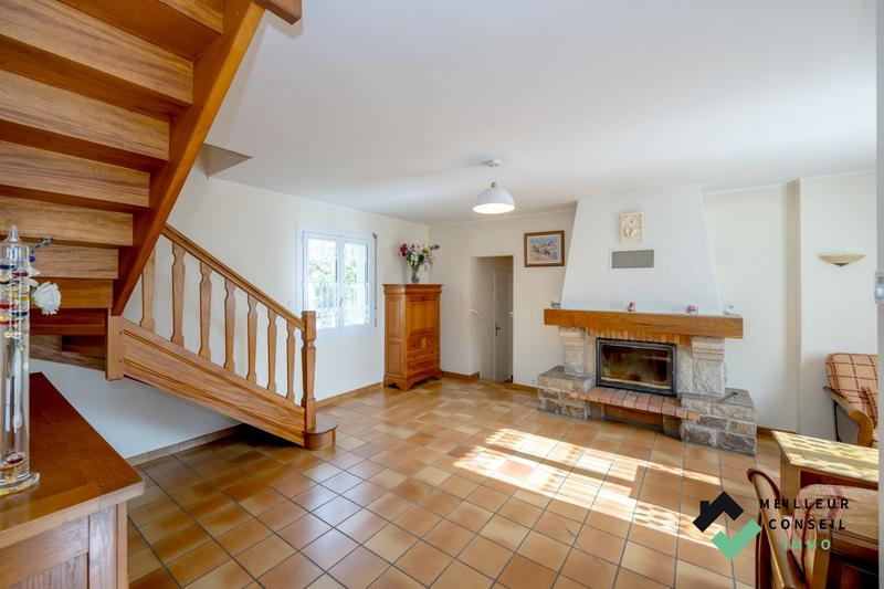 Maison traditionnelle - 109 m² - 5 pièces