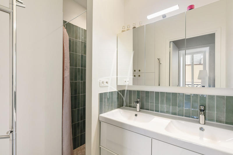 Appartement - 87 m² - 4 pièces