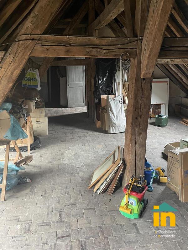 Appartement - 245 m² - 10 pièces