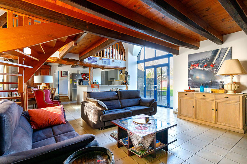 Maison - 188 m² - 5 pièces