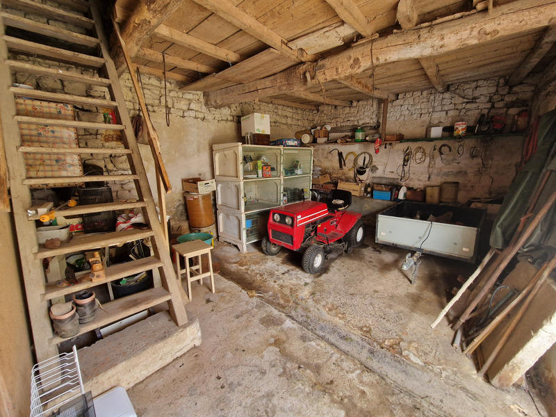 Maison - 96 m² - 3 pièces