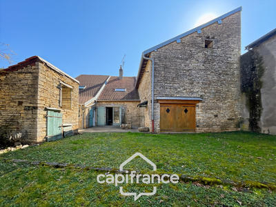 Maison - 170 m² - 7 pièces