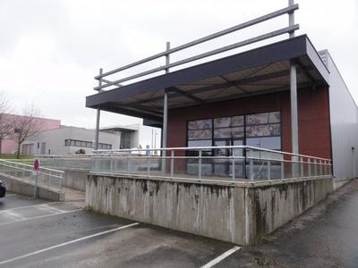 Local commercial - 355 m²