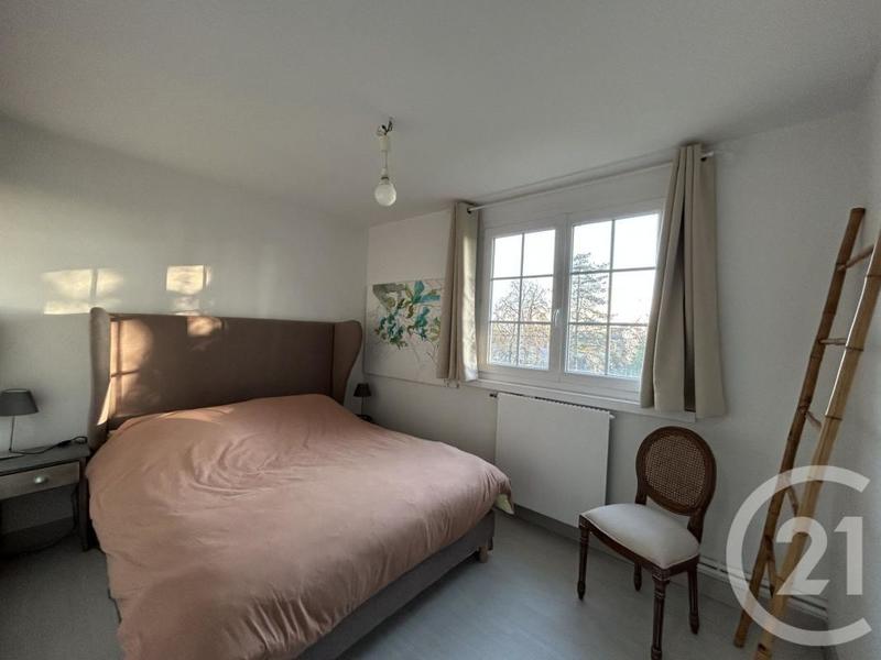 Pavillon - 151 m² - 5 pièces