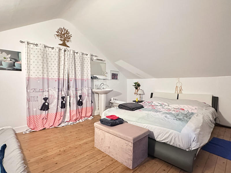 Maison - 191 m² - 8 pièces