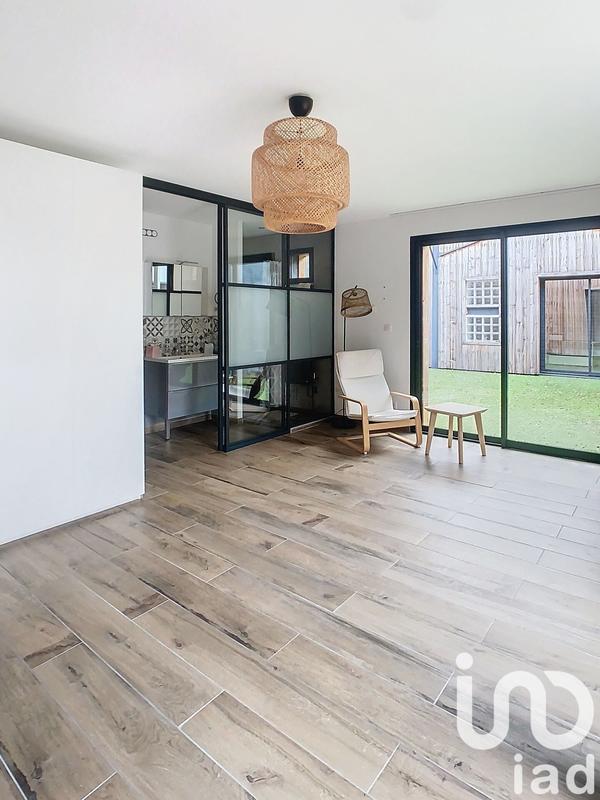 Maison - 258 m² - 7 pièces