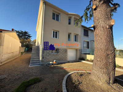 Appartement - 79 m² - 3 pièces