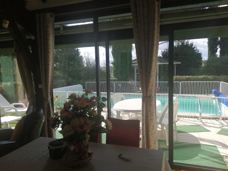 Maison - 141 m² - 8 pièces