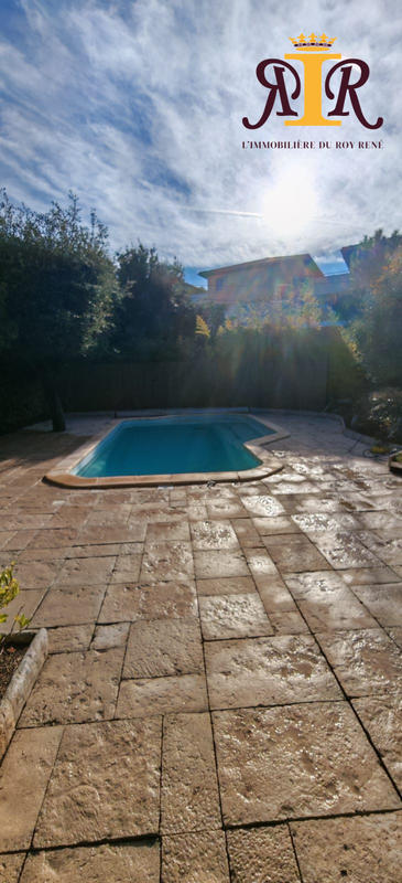 Bastide - 217 m² - 9 pièces