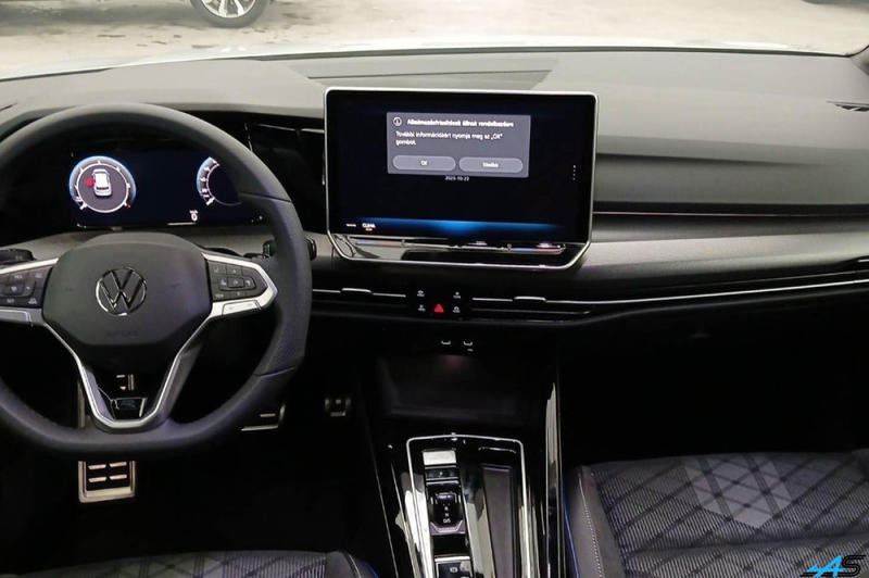 Volkswagen Golf 2.0 Tdi 150 Dsg7 R-Line Toit Ouvrant Camera