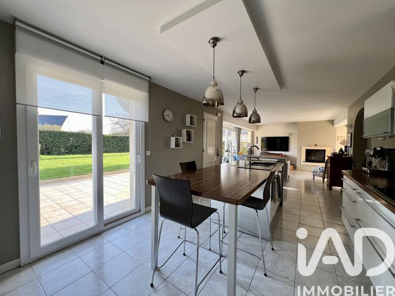 Maison - 148 m² - 5 pièces