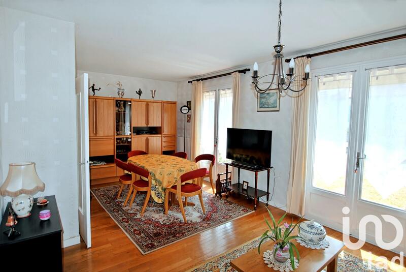 Maison - 144 m² - 7 pièces