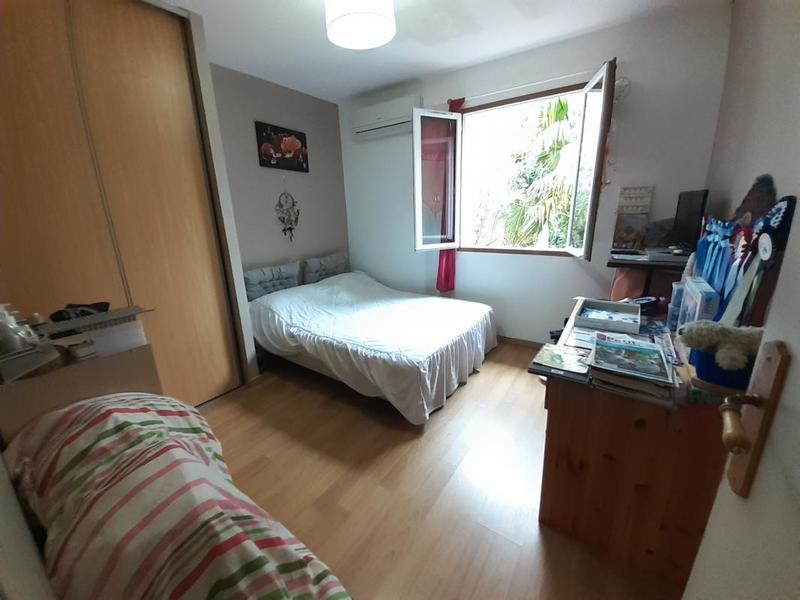 Pavillon - 130 m² - 7 pièces