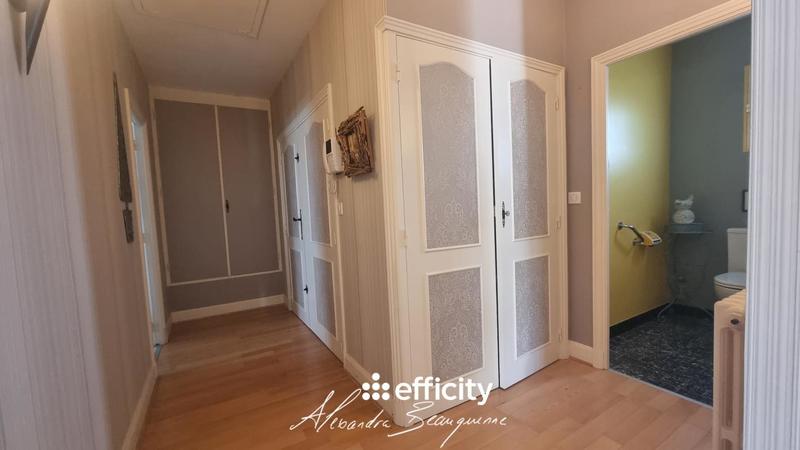 Pavillon - 184 m² - 6 pièces