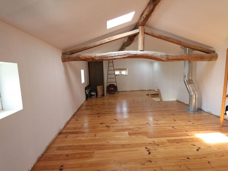 Corps de ferme - 95 m² - 5 pièces