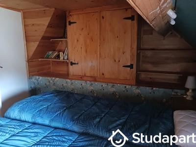 Chambre - 10 m² - 1 pièce