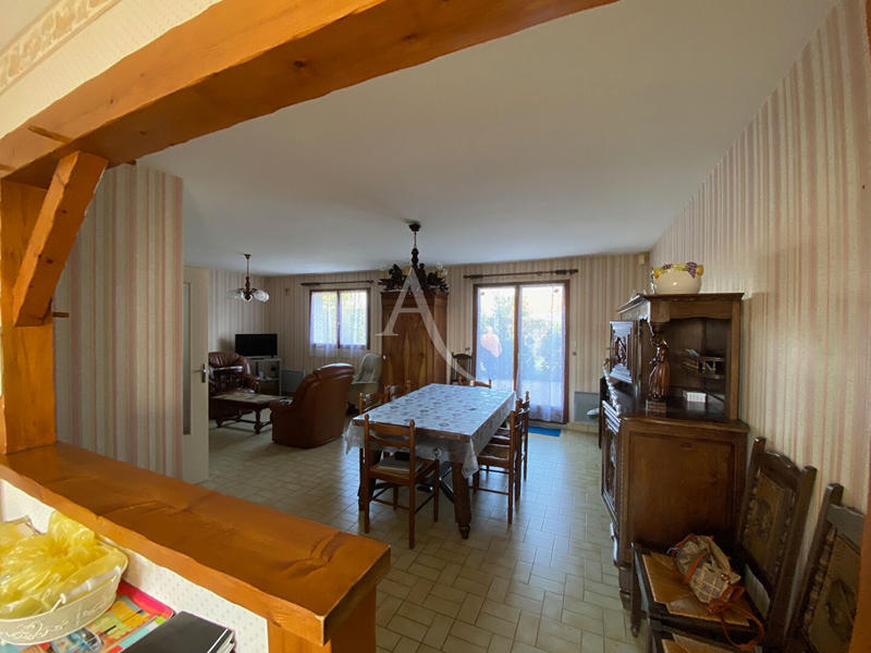 Maison - 94 m² - 4 pièces