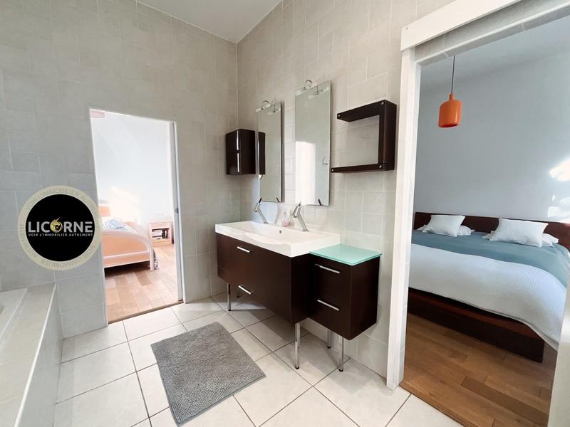 Mas - 267 m² - 7 pièces