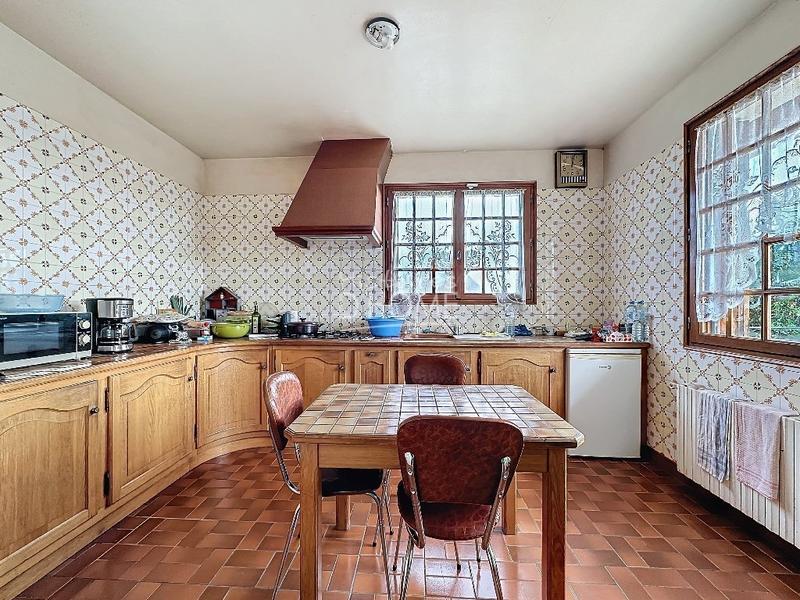 Pavillon - 140 m² - 6 pièces