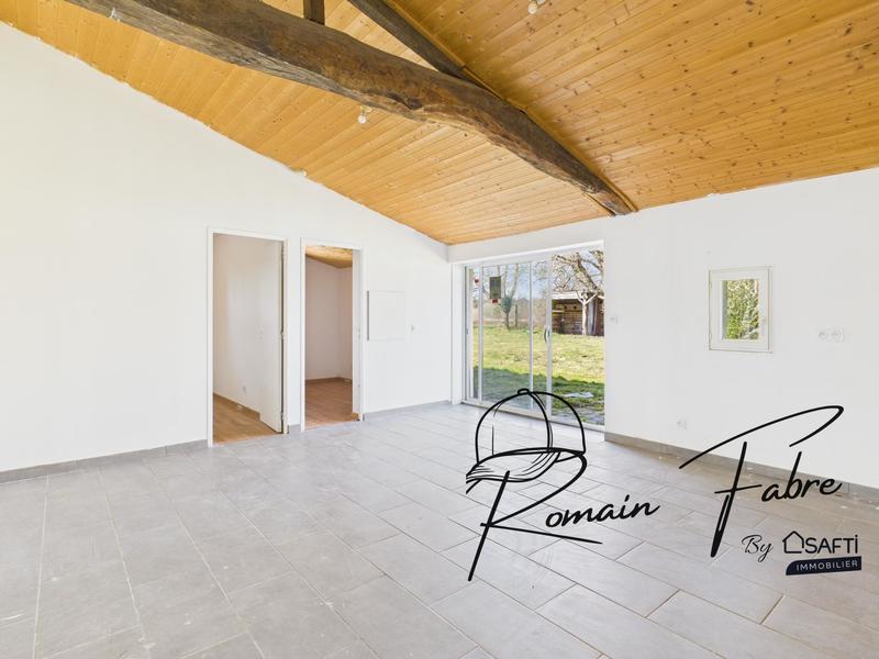 Maison - 162 m² - 9 pièces