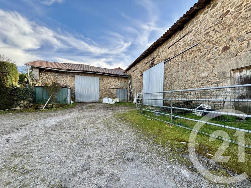 Propriété - 121 m² - 6 pièces